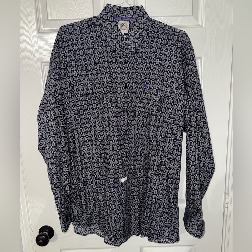Men’s Cinch Long Sleeve Button Down